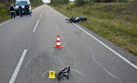 Три мотоцикли зіткнулися на Березнівщині: загинув 16-річний житель Сарненського району