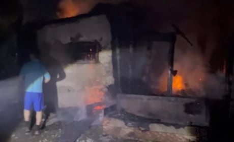У Клесові згорів будинок родини воїна, який повернувся з полону: сім’я терміново шукає житло