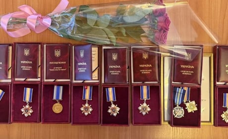 Родинам 23 загиблих захисників із Сарненського району вручили 29 посмертних нагород