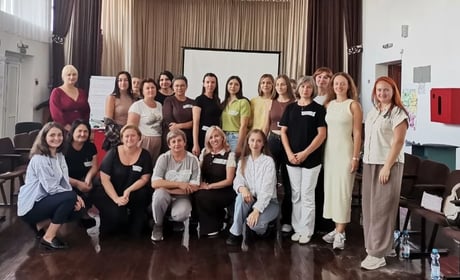 Як підтримувати ветеранів і ветеранок: у Сарнах стартував тренінг для молодіжних працівників