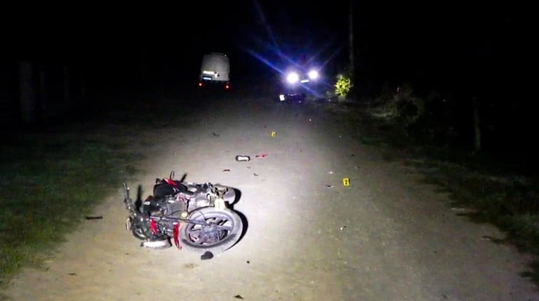 У селі на Сарненщині два мотоцикли зіткнулися лоб у лоб: загинув 15-річний хлопець