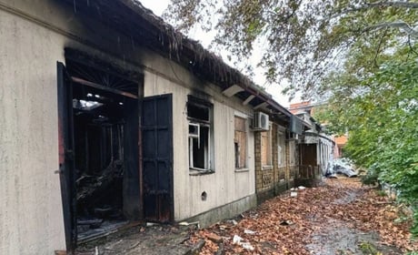 На Херсонщині окупанти завади ударів по житлових будинках, критичній та соціальній інфраструктурі
