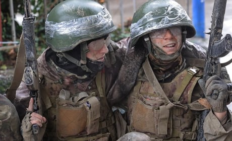 Підлітків з окупованої Херсонщини вивезли до Криму на військові збори