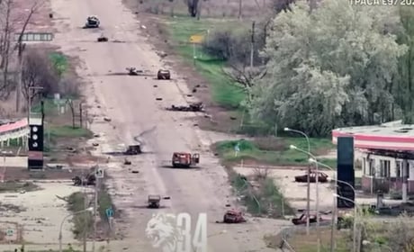 Морпіхи розповіли, як доставляють допомогу в Олешки. Що відомо про Голу Пристань