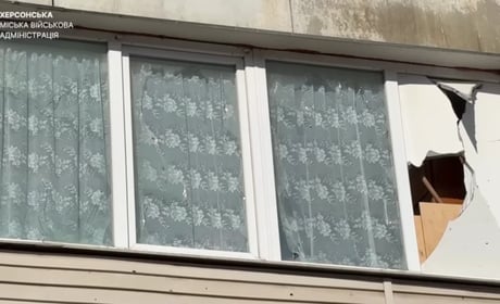 На Херсонщині окупанти завдали ударів по будинках, сільгосптехніці та приватним автомобілям