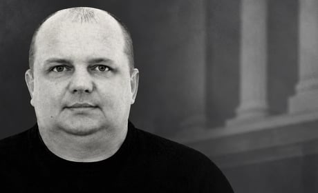 Експоліцейського з Генічеська Руслана Гордієнка заочно засудили до 15 років за держзраду