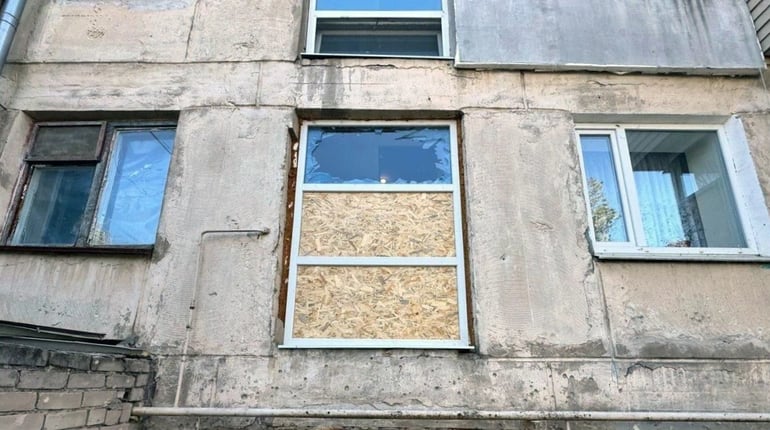 На Херсонщині армія рф завдала ударів по житлових будинках та приватних автомобілях
