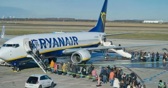Квитки на літаки можуть подорожчати у 2027 році — Ryanair попередила про ризики