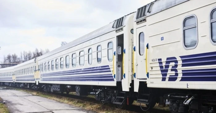 Понад 50 поїздів «Укрзалізниці» затримуються. Деякі спізнюються більш ніж на 16 годин