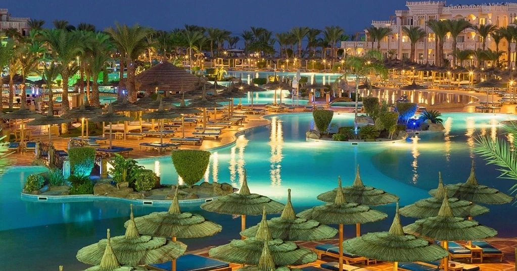Єгипет у листопаді — чи варто їхати, де тепліше і яка температура моря