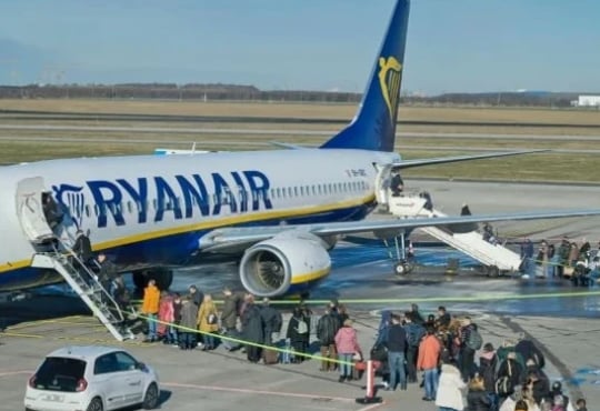Квитки на літаки можуть подорожчати у 2027 році — Ryanair попередила про ризики