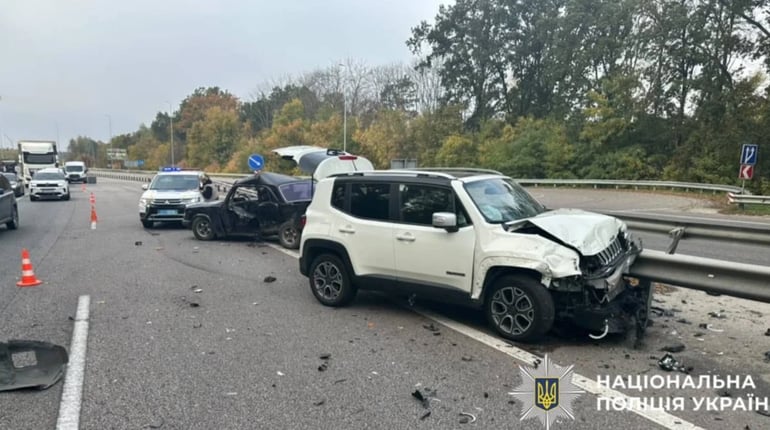 На Фастівщині внаслідок зіткнення двох автомобілів загинув водій