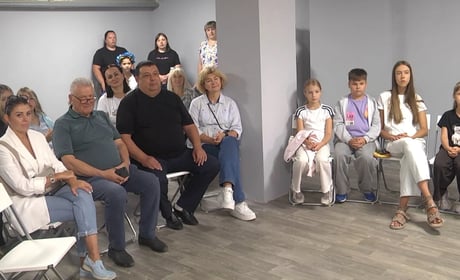 Пліч-о-пліч заради дітей: Шосткинську громаду відвідав очільник Магальської громади Степан Саінчук