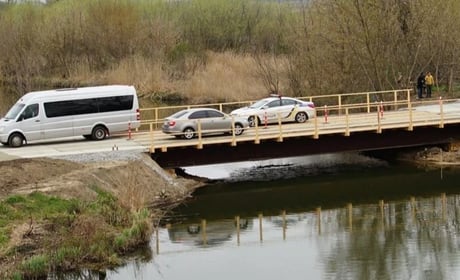 У Шостці готуються до найважчої зими та прокладають альтернативні шляхи замість зруйнованих мостів