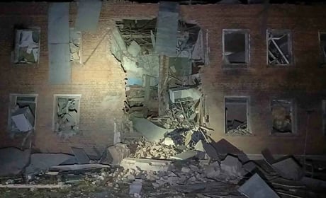 Нічна атака на Сумщину: вісім поранених, серед яких дитина, та масовані руйнування