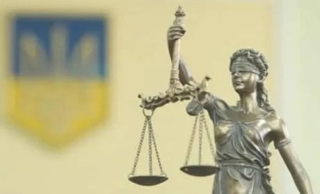 Мешканка Шостки відбуде 8 років в'язниці за розбещення доньки та виготовлення дитячої порнографії