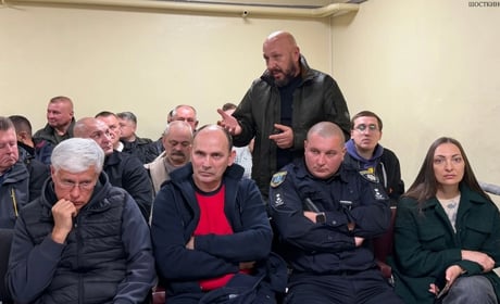 Безпека, спротив та підтримка ветеранів: Андрій Бєляєв зустрівся з громадськістю Шосткинщини