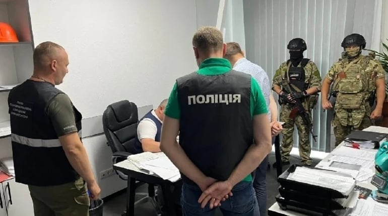 Розтрата 2,2 млн грн на фортифікаціях Сумщини: перед судом постануть троє фігурантів