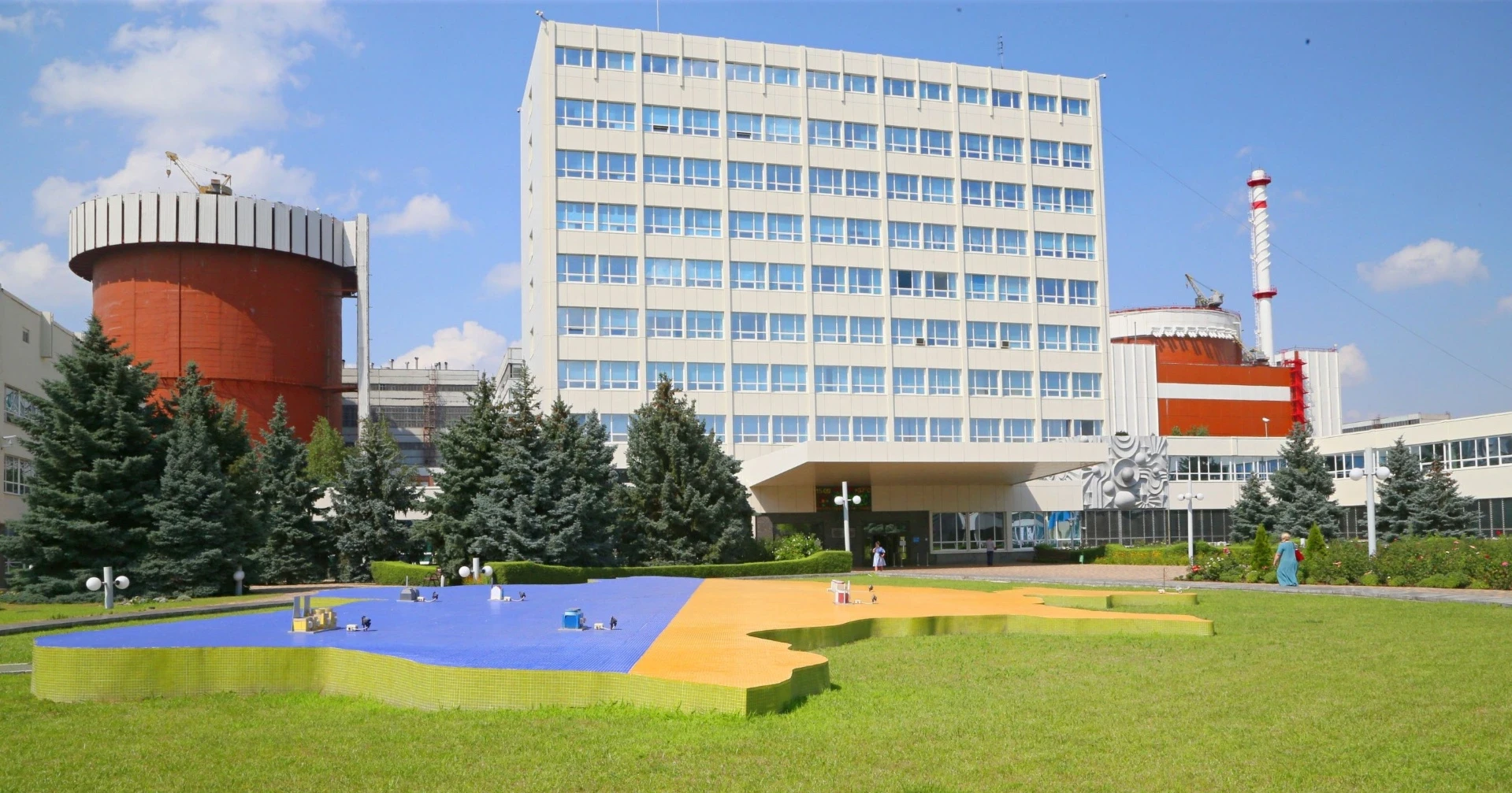 Оперативно і об’єктивно: 25 років радіо ПАЕС на хвилях FM