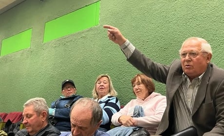 Допомога на лікування, брак путівок, автобуси до лікарні.Що турбує ветеранів Південноукраїнської АЕС