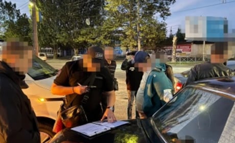 Гроші за «порятунок» від ТЦК і розшуку: на Миколаївщині затримали військового