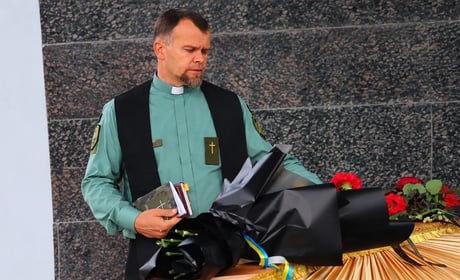 У Південноукраїнську попрощалися з військовим Євгеном Яцишиним