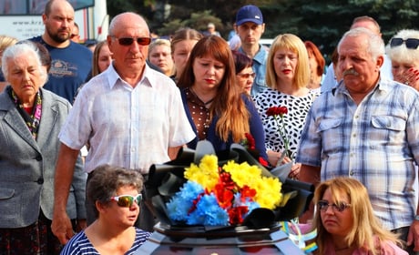 У Південноукраїнську попрощалися із Віктором Шевченком, який понад три роки захищав Україну