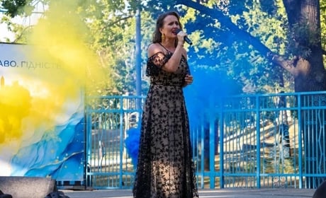 День Прапора у Південноукраїнську: ярмарок, розваги, концерт. Фоторепортаж.