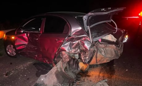 Потрійна аварія на Первомайщині: Toyota врізалась у Chevrolet, який стояв на узбіччі. Є постраждалі