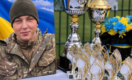 Грали за Умку: у Нетішині відбувся футбольний турнір пам’яті Героя Олександра Наумова