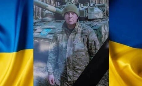 Навіки 39: у Нетішині попрощалися з захисником Сергієм Сташуком