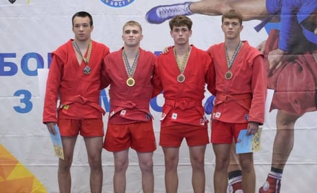 Нетішинські самбісти вибороли золото та срібло чемпіонату України