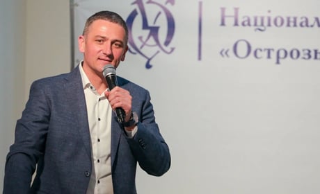 Атомна енергетика під час війни: гендиректор Хмельницької АЕС провів лекцію в Острозькій академії
