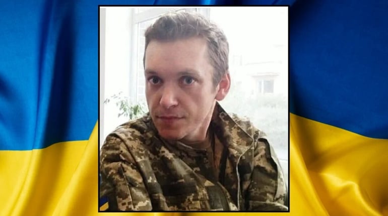 День міста, сповнений скорботи: Нетішин попрощався з захисником Михайлом Луцем