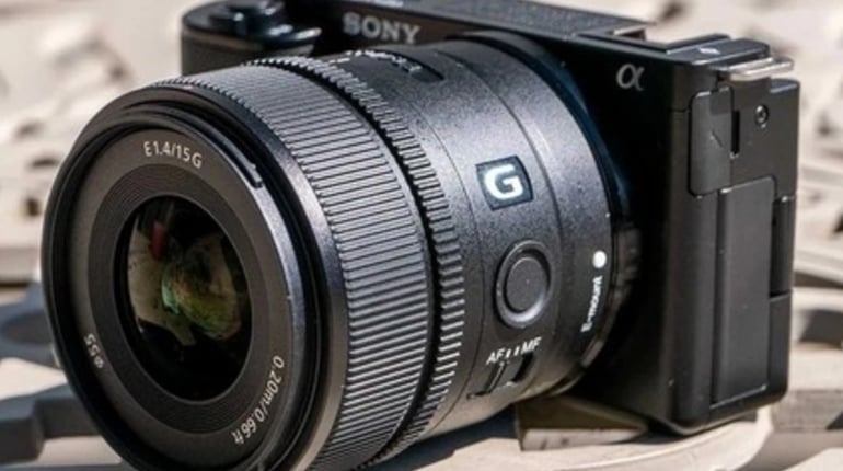 Світлосильний ширококутний фікс Sigma 16mm f/1.4 DC DN Contemporary на кроп-камерах Sony