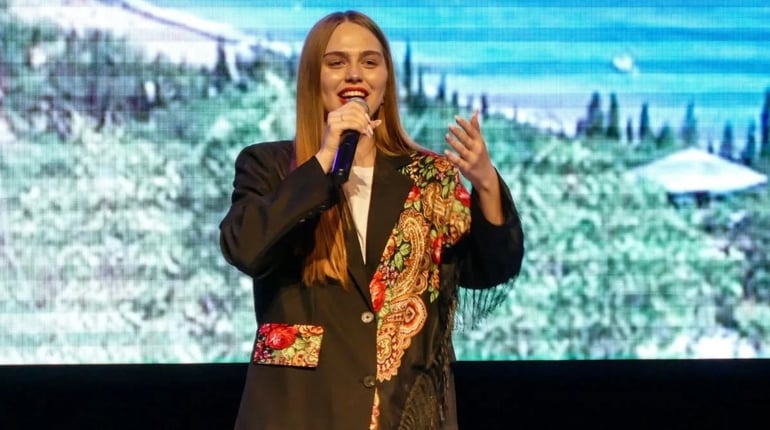 Юні вокалісти з Нетішина здобули два перших місця на обласному конкурсі патріотичної пісні