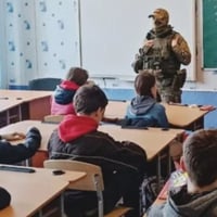На окупованій Херсонщині школярів перевели на дистанційне навчання