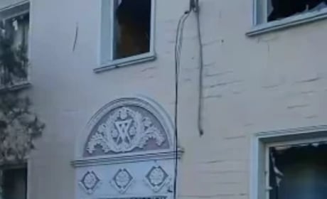 У Новій Каховці окупанти пошкодили будинок з "кам'яними вишиванками"