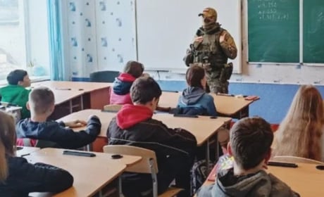 На окупованій Херсонщині школярів перевели на дистанційне навчання