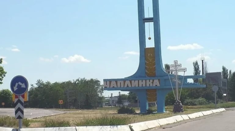 Колаборанти з "адміністрації" Чаплинки заявили про тиск в оформленні “безхазяйного” житла