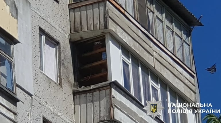 Ворог атакував 29 иіст і сіл Херсонщини: 7 поранених, пошкоджено 18 будинків