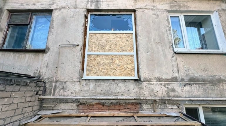 Ворог атакував 30 міст і сіл Херсонщини. 9 поранених, пошкоджено 11 будинків