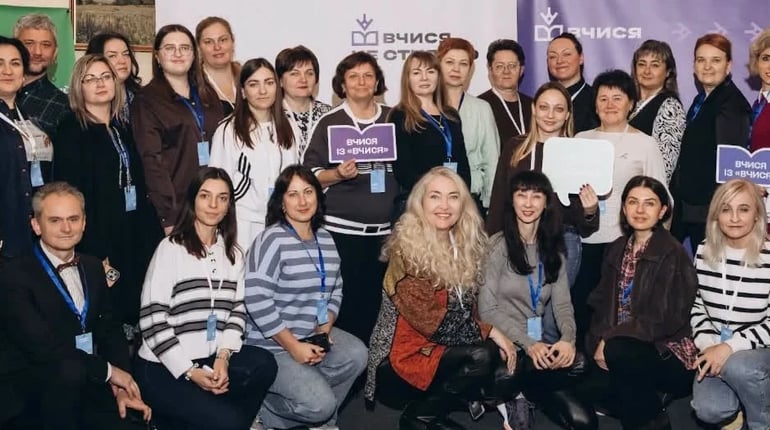 Ліцей із Нової Каховки навчатиме десятикласників писати есе