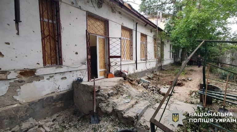 Ворог атакував 27 міст і сіл правобережжя Херсонщини: загинув чоловік, 11 людей поранено