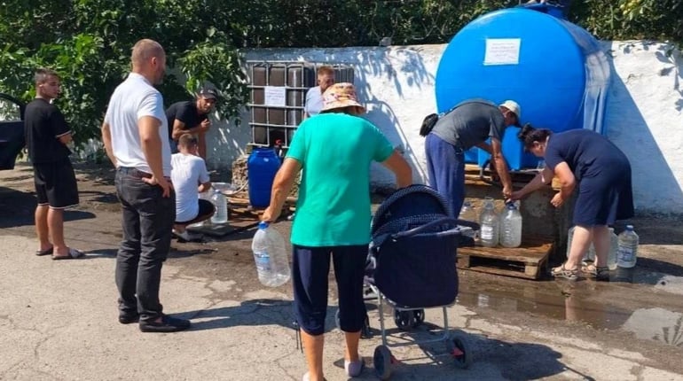 На ТОТ Херсонщини не вистачає автоцистерн для підвозу води