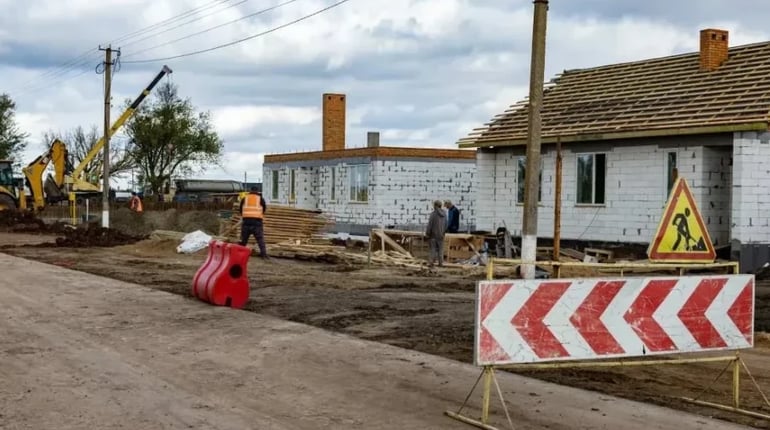 На ТОТ Херсонщини призупинили реалізацію частини будівельних проєктів