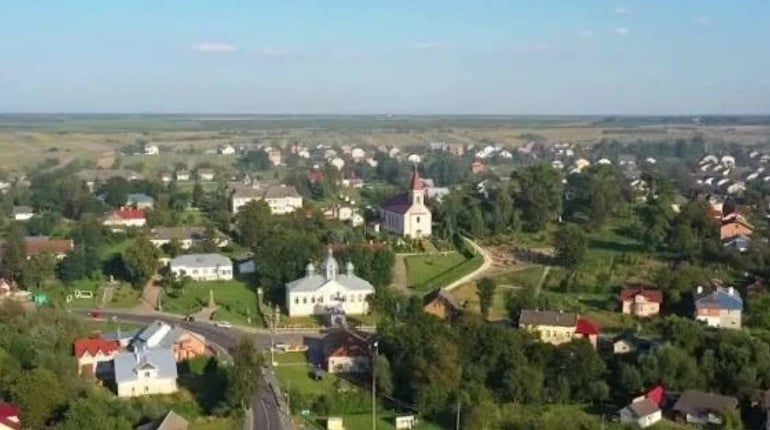 1,45 млн грн військовим частинам, майже 1 млн на пільговий проїзд: що вирішили на сесії у Меденичах