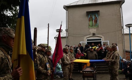 Після трьох років невідомості на щиті у село Немиринці повернувся Антон Тонкоглас