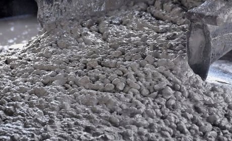 Бетон М200 у будівництві — де його застосовують і як обрати потрібний склад
