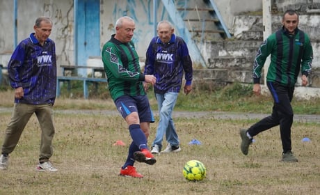 Городоцькі ветерани футболу зустрілися на полі у День фізичної культури та спорту